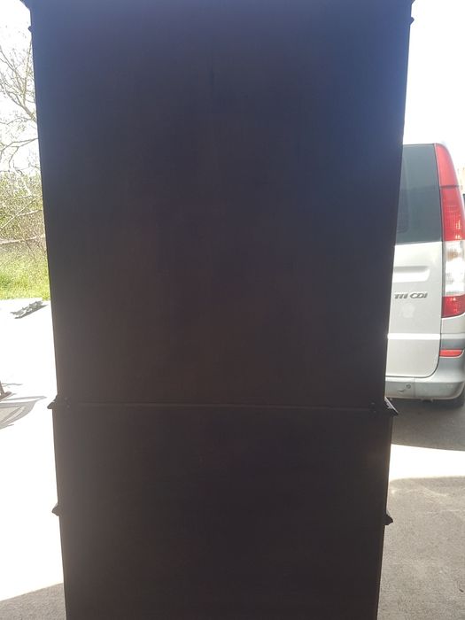 Secretaria com livraria