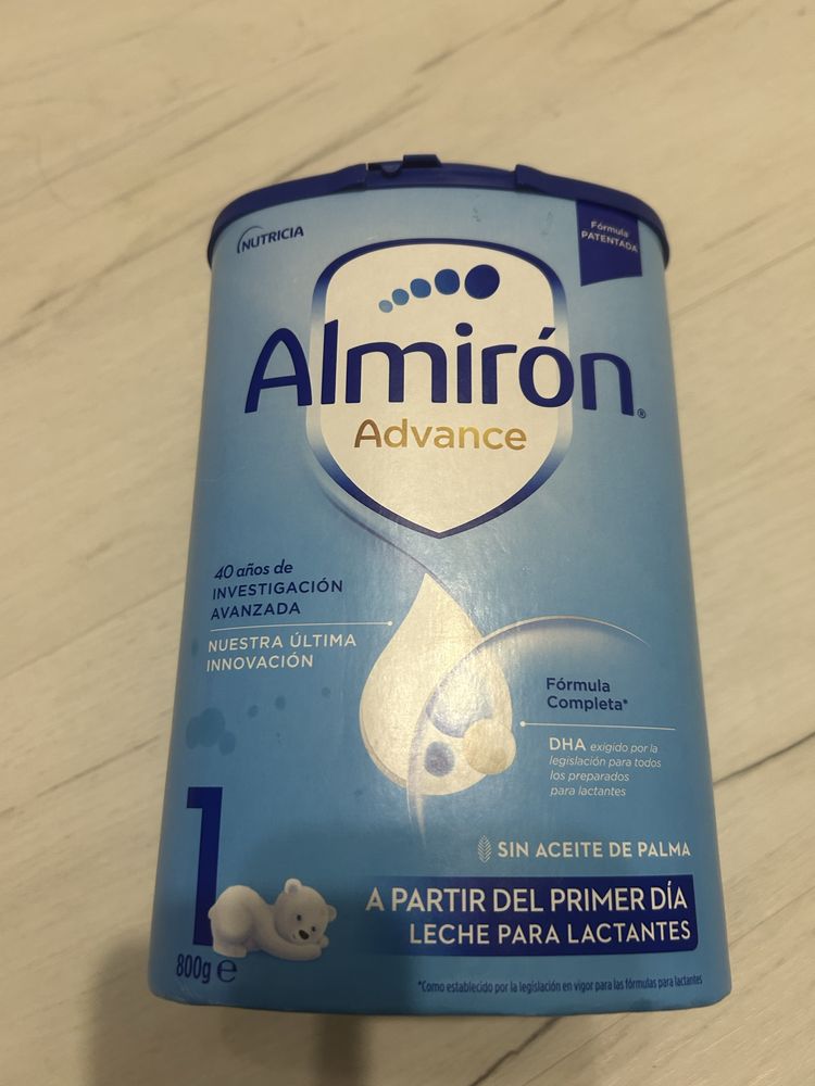 Продаю детскую смесь Almiron 1, Humana 2, SL