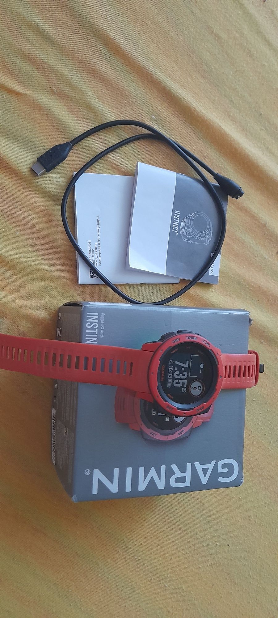 Garmin instinct zegarek sportowy