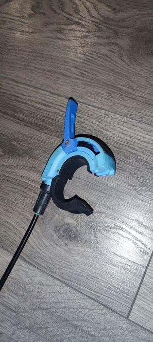 Trenażer Tacx Satori T2400