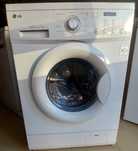 Vende-se Máquina de Lavar Roupa LG 7KG