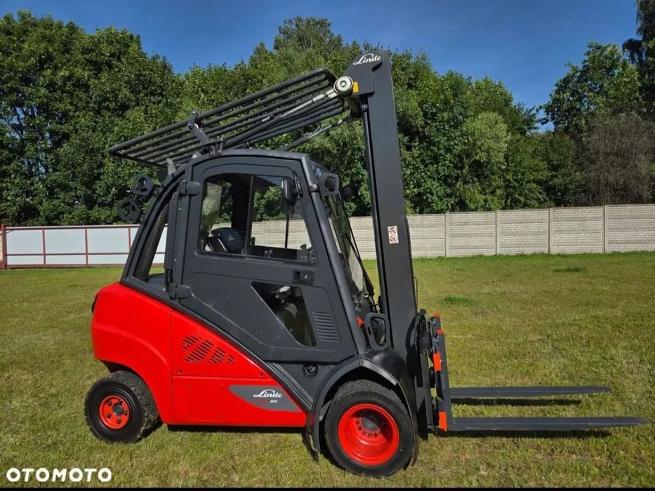 Linde H30D  Sprzedam Wózek Widłowy Linde H30D z 2017r, klimatyzacja,  bardzo dobry