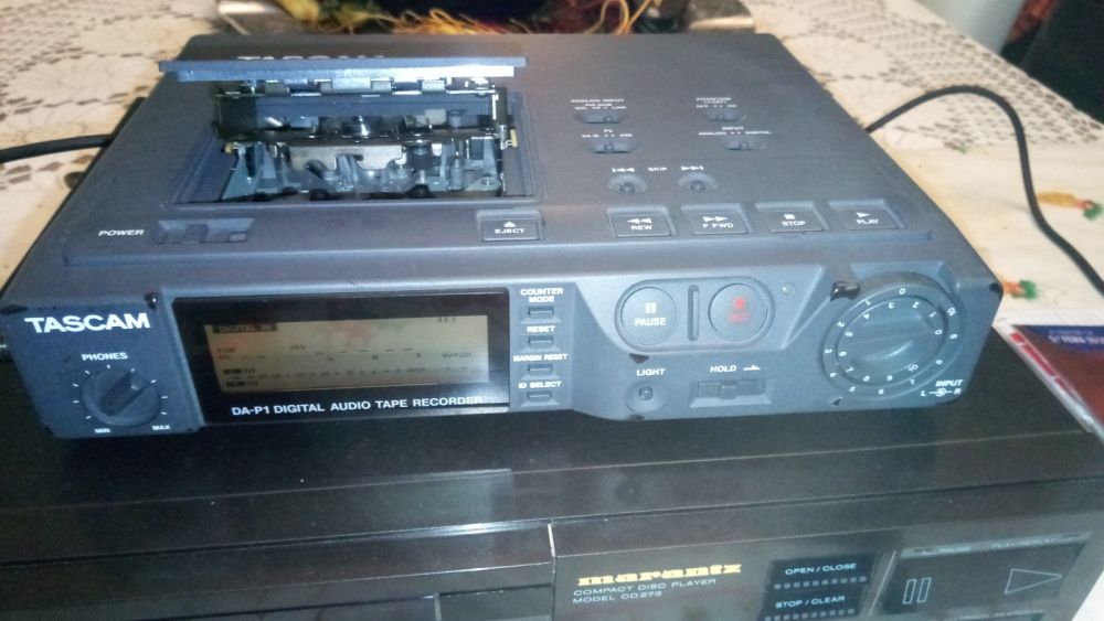 Gravador Digital Tascam DAT