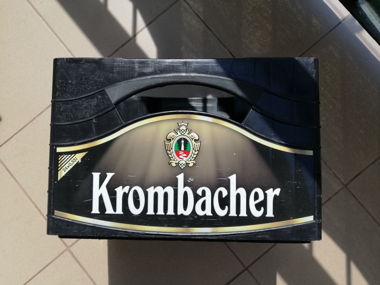 Skrzynka po piwie krata krombacher transporter
