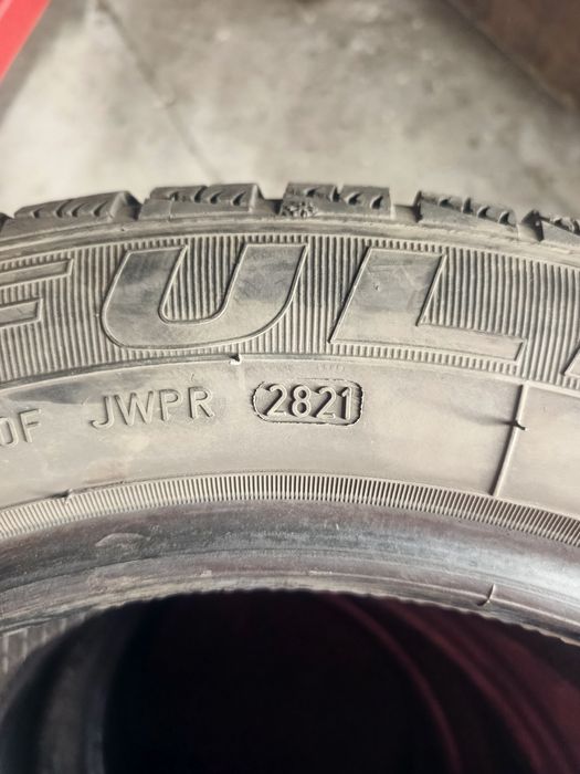 Продам резину Р16/205/55