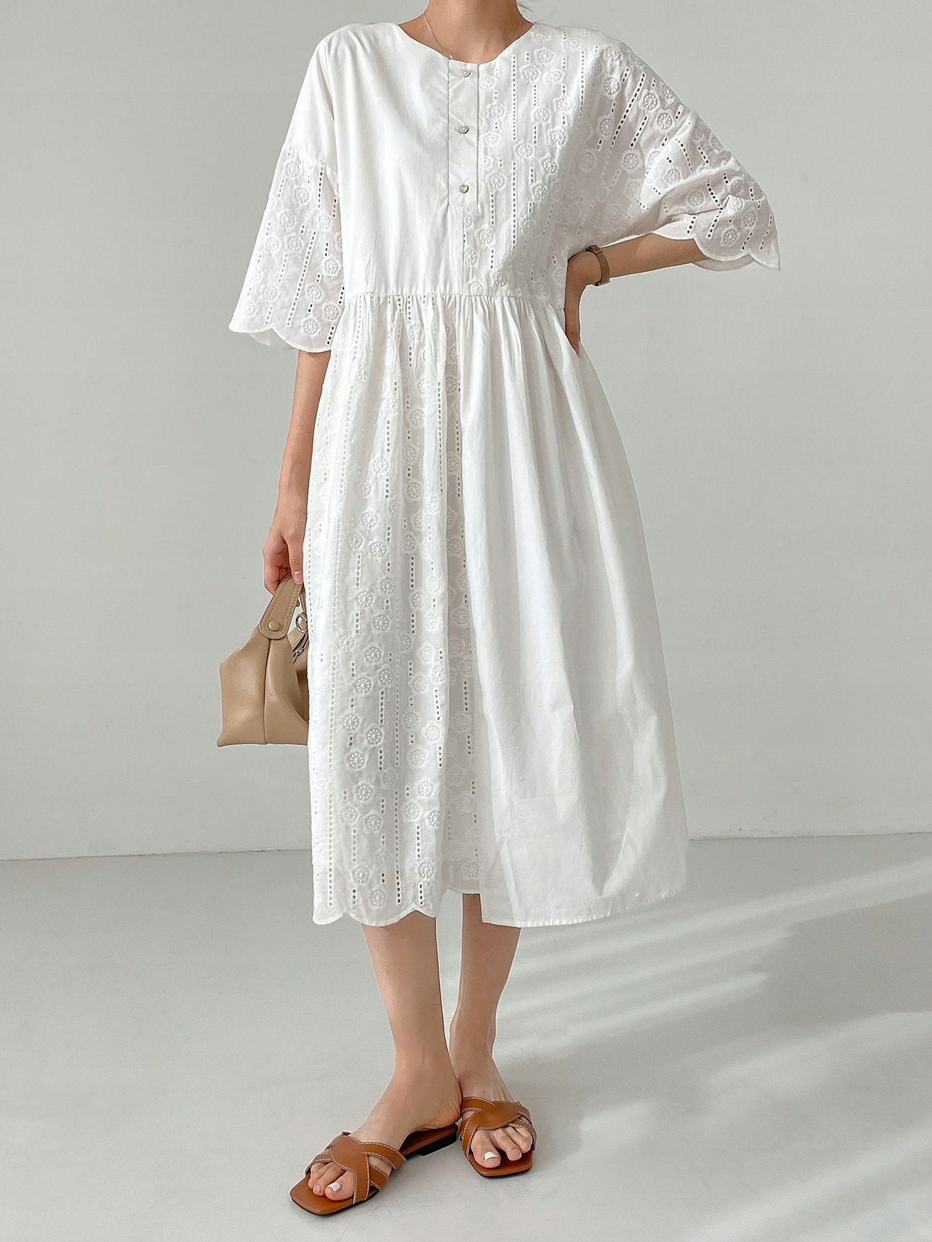 Sukienka koszulowa ażurowa bawełniana boho midi biała casual DAZY XXL