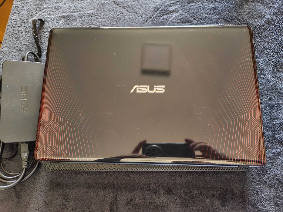 ASUS Gaming • i5 • GTX 950M • 12GB RAM • SSD 240GB • Bateria Nova
