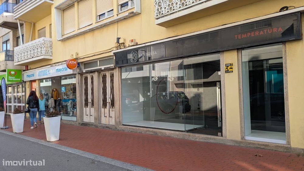 Excelente loja, centro de Espinho