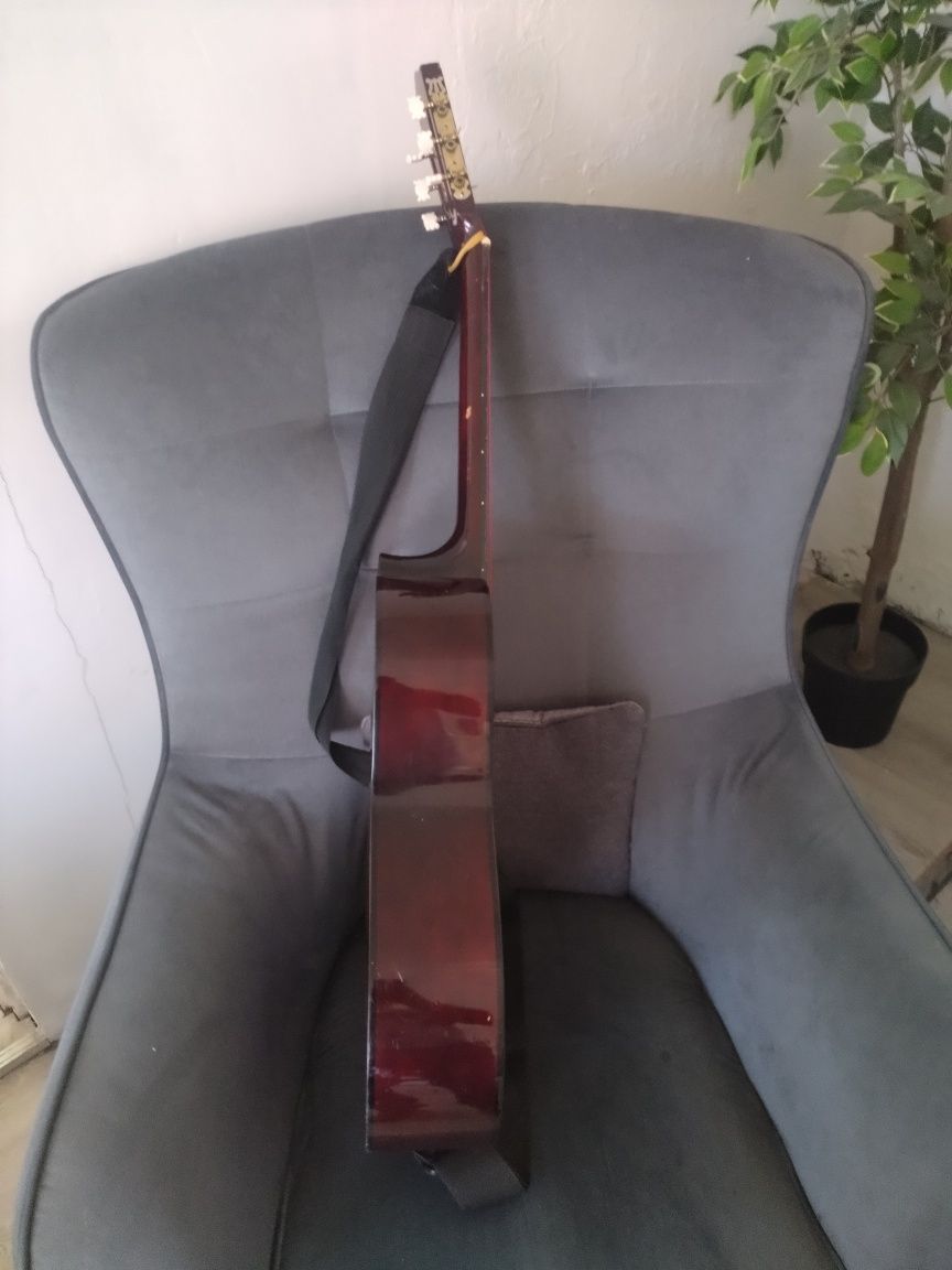 Gitara akustyczna