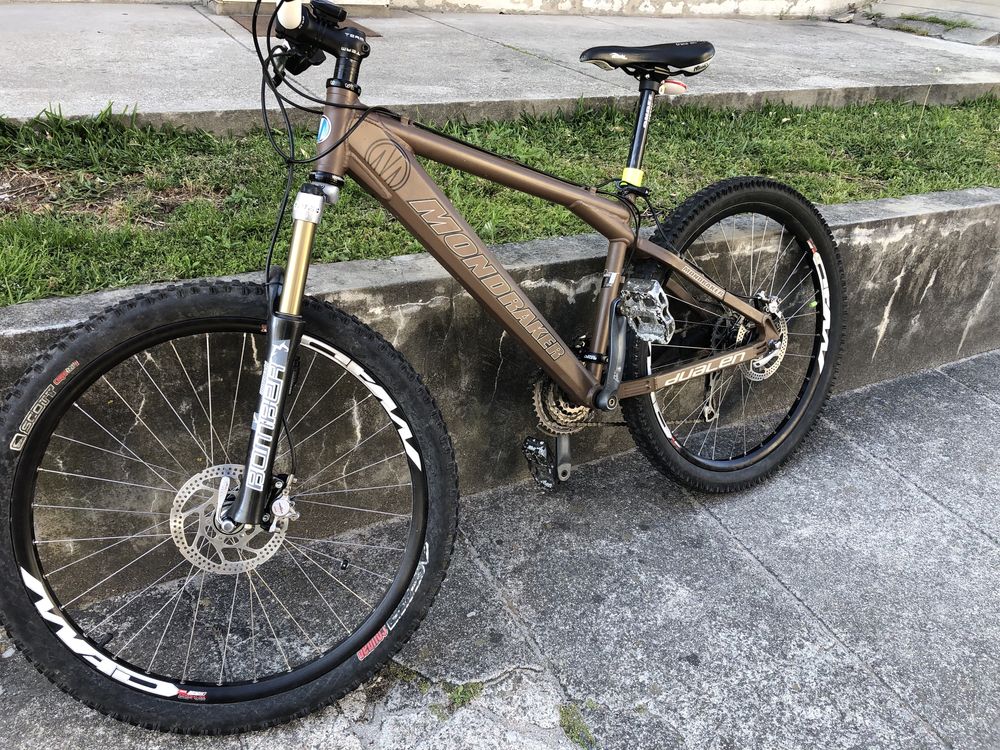 Bicicleta mondraker