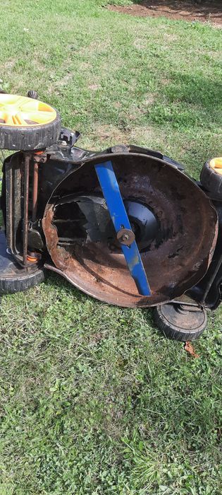 Газонокосілка бензинова