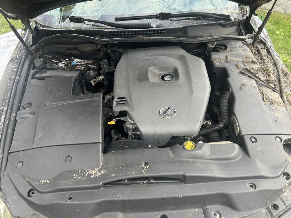 Lexus is220d mark levinson prestige (części,silnik,lampy,fotele,biegi)
