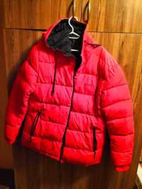Зимова куртка червона з капюшоном