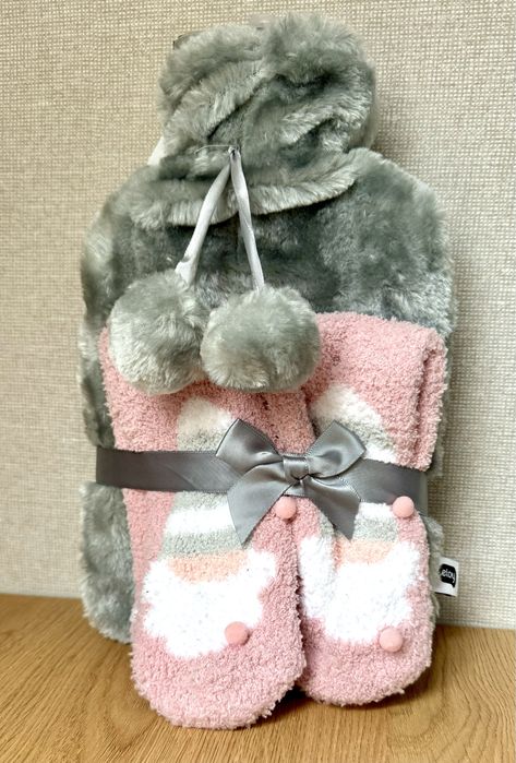 super zestaw na prezent. Nowy z metką. termofor i skarpetki