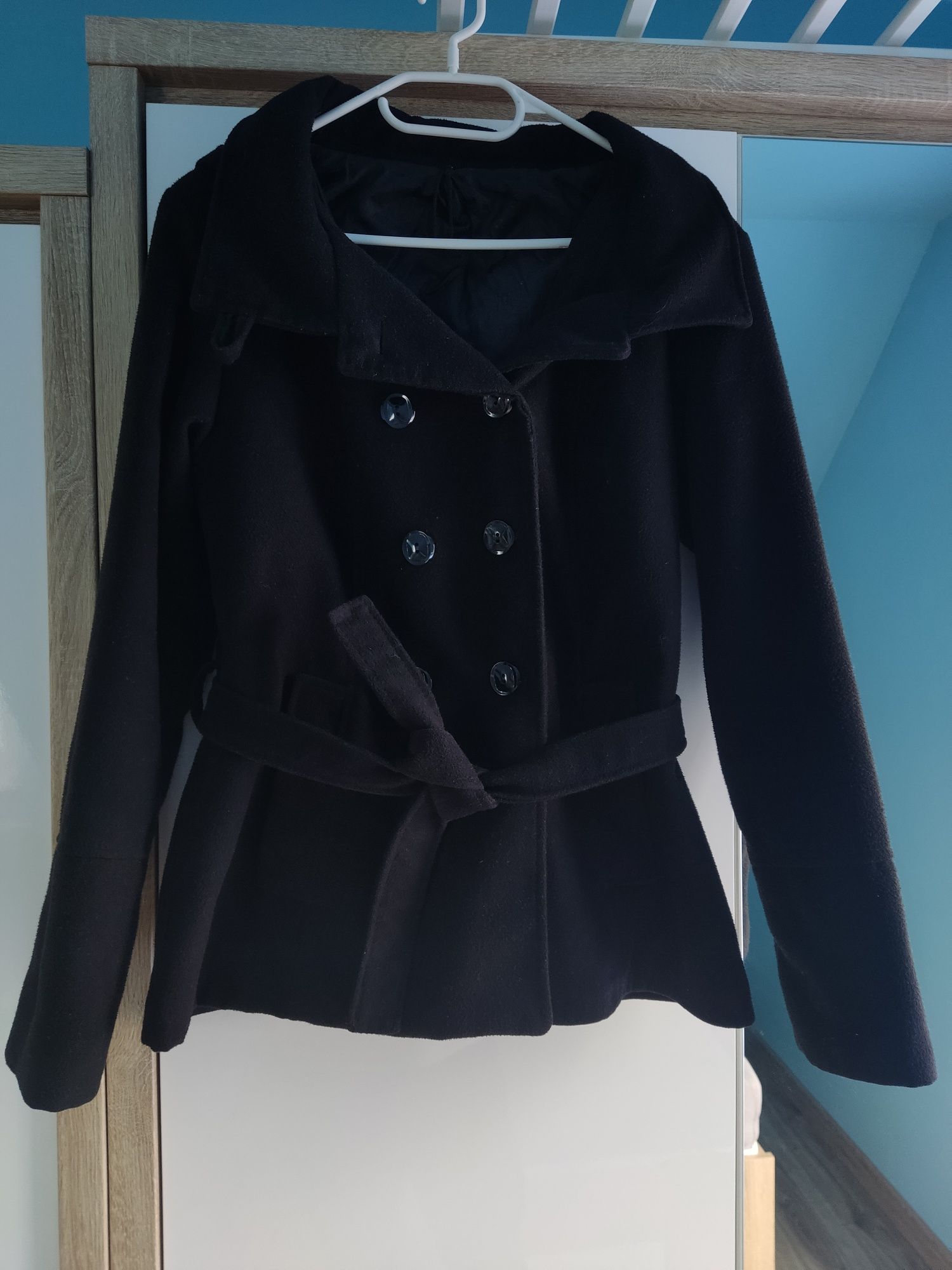 Płaszcz płaszczyk kurtka dwurzędówka czarny pas w talii z kapturem L 4