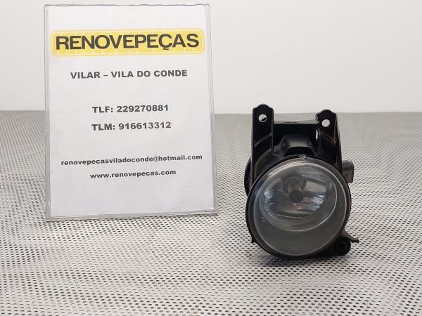 Farol nevoeiro frente esquerdo VOLKSWAGEN Polo (6N)