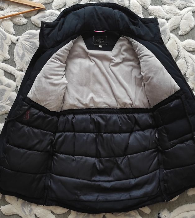 Зимова куртка на хлопця (чоловіча)