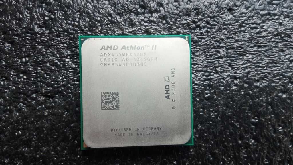 Процессор QuadCore AMD Phenom II X4 B55, 3315 MHz, sAM3