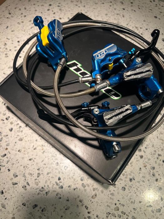 Hamulce hope tech 3 e4