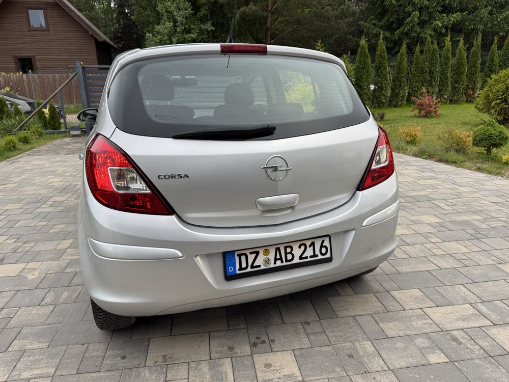 Opel corsa 1.2 Niemiec bardzo ladna