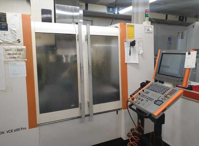 Frezarka CNC Mikron model VCE 600Pro