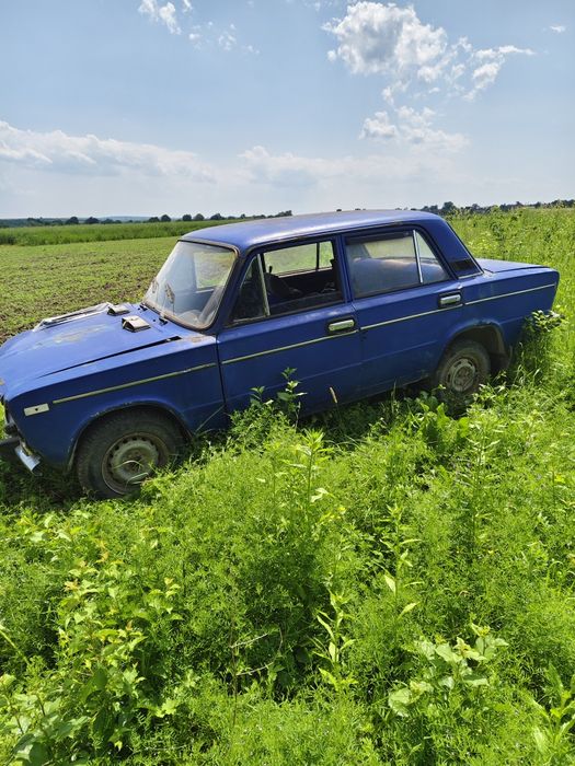 Запчастини ВАЗ двигун стартер генератор карбюратор