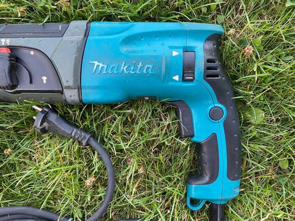 Młotowiertarka   MAKITA HR 2470