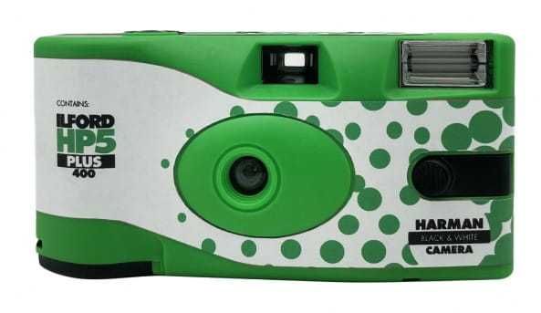 Aparat fotograficzny jednorazowy Harman/Ilford - czarno-biały film