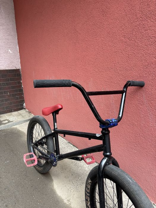 Велосипед bmx + трюковий самокат у подарунок!!