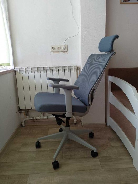 Ергономічне крісло Adapwork M2 Middle Grey (сіре)