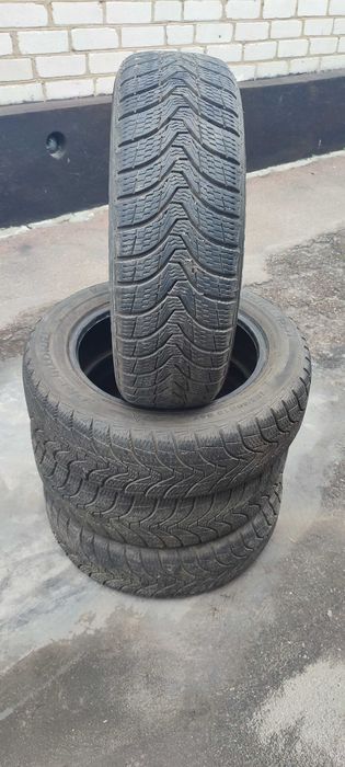 Шини зимові 185/60r15