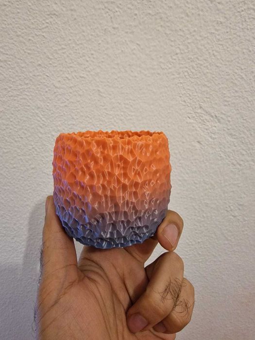 vaso ou porta canetas de dragão imprimido 3d