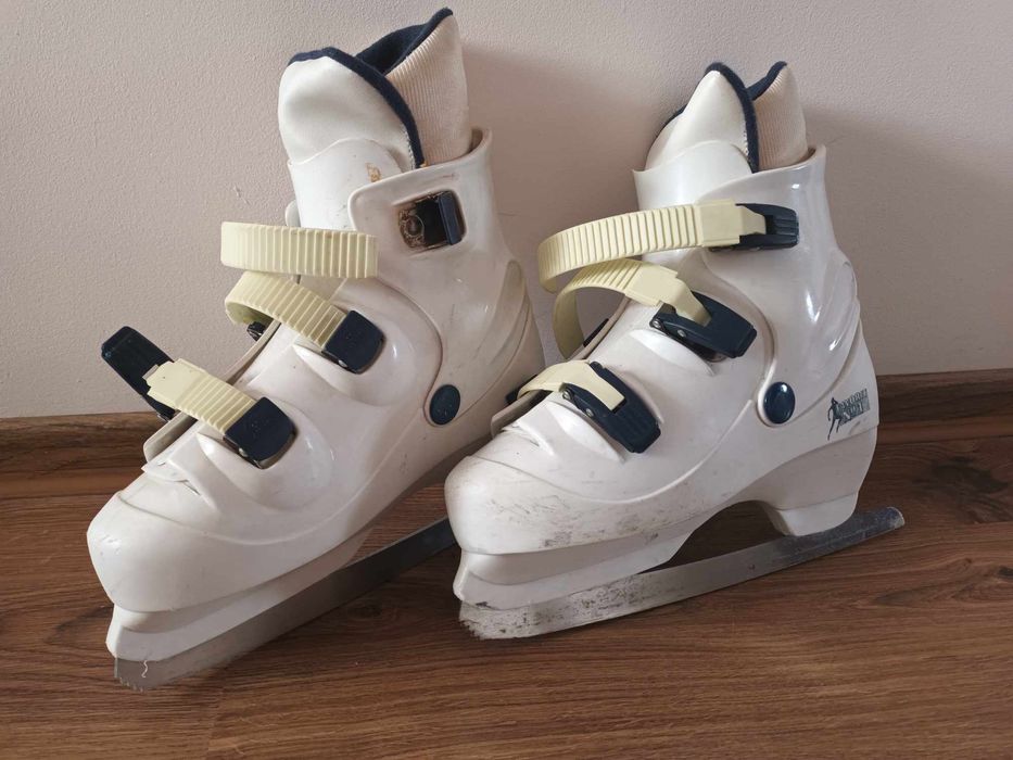 Łyżwy damskie roz. 40