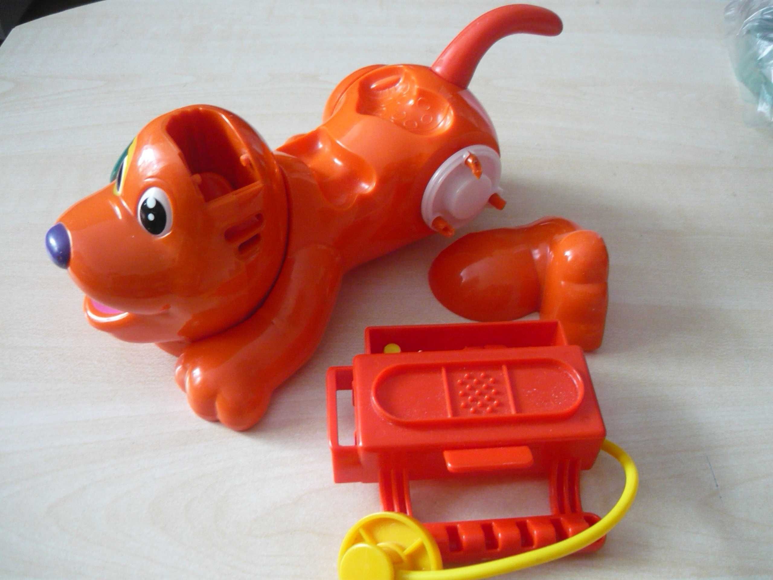 ciastolina wizyta u weterynarza play-doh  piesek Hasbro  foremki