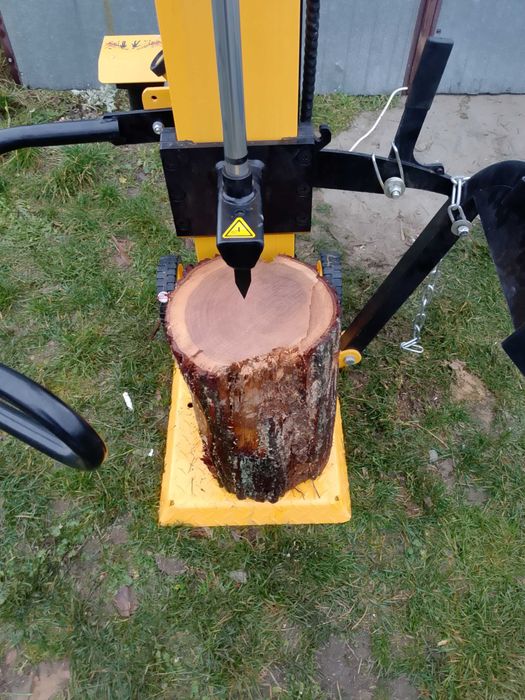 Wynajem zagęszczarka 96kg, 270kg, skoczek75kg