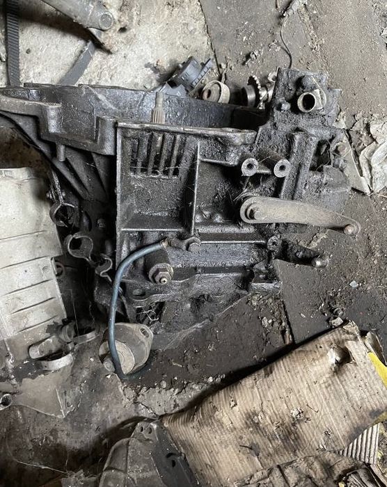 Коробка КПП Volkswagen Golf Jetta 1 1,6 diesel вантажівок