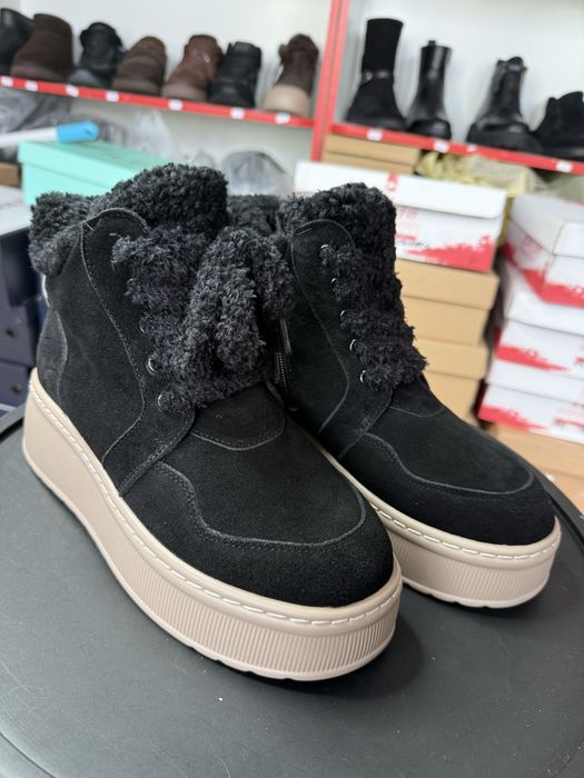 Зимові замшеві черевики на платформі (легенькі)