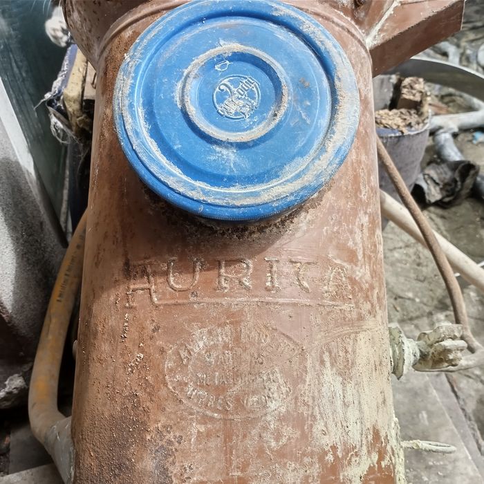 Pulverizador ou enxofrador usado aurita