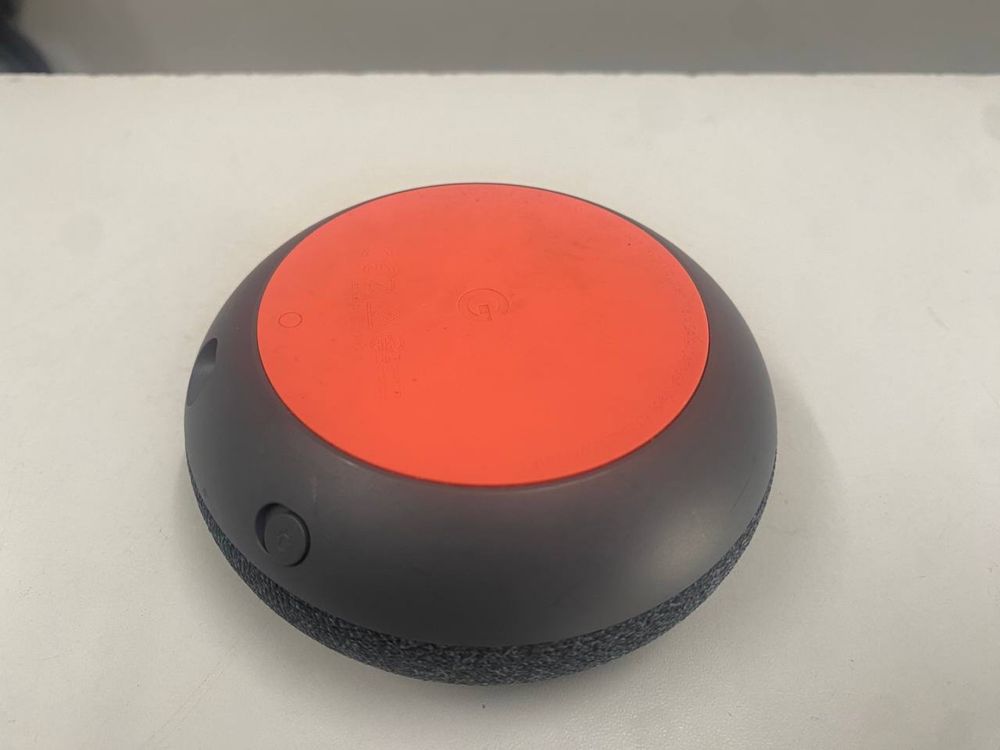 Google Nest Mini 1-го покоління (модель Chalk)