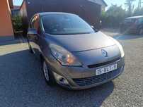 Renault Megane Scenic III 2,0 B  2010 rok 7 os HAK opłacony automat
