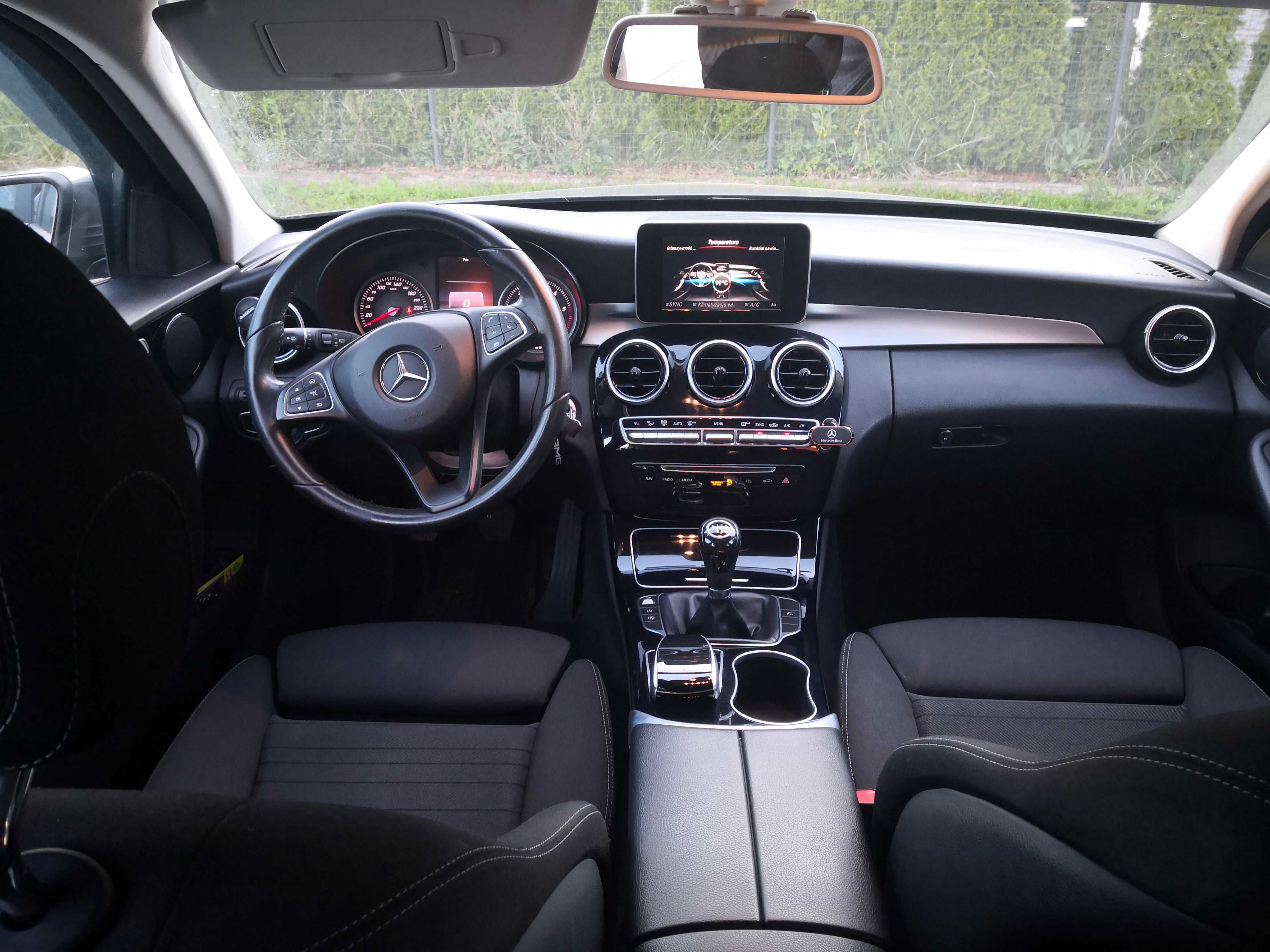 MERCEDES-BENZ C200d Avantgarde (jak CLA, C klasa, E klasa, kombi)