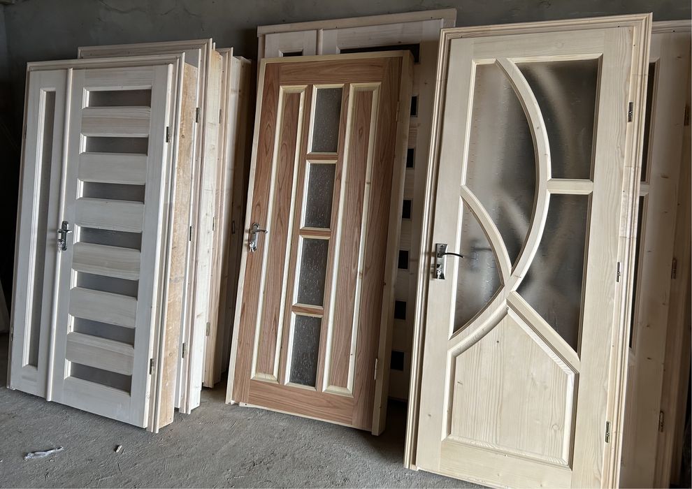 Двері з масиву.Вхідні та міжкімнатні.Від виробника