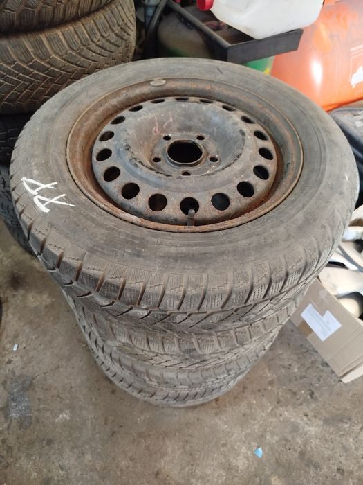 Komplet kół stalowych z oponami zimowymi Opel Astra G 195/65 R15 5x110