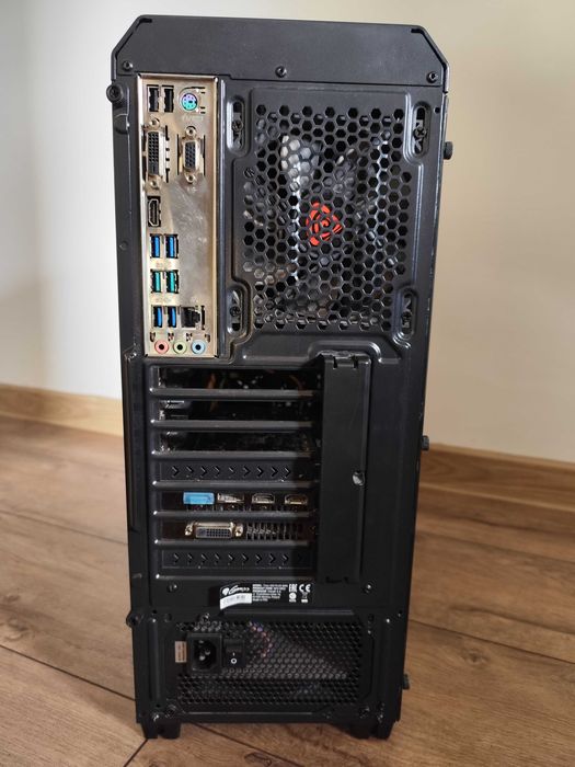 Komputer stacjonarny Ryzen 5 16GB RX580 SSD+HDD Windows 10