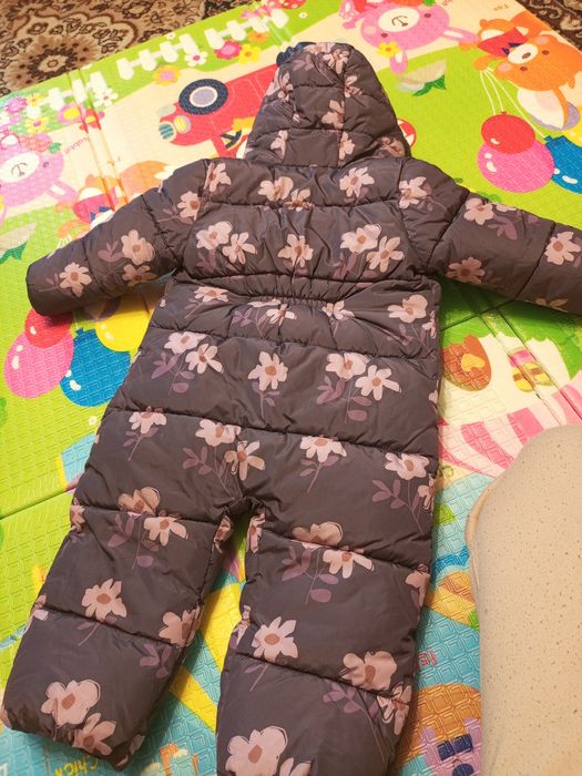 Продам зимовий комбінезон на дівчинку