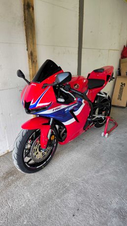 Honda CBR600RR 2024r Akrapovic