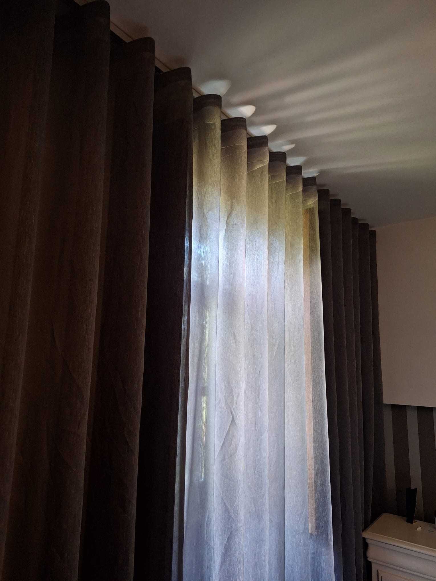 2 conjutos de cortinas