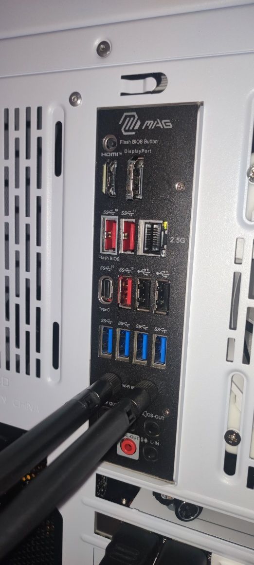 MSI B650 Tomahawk Wi-Fi