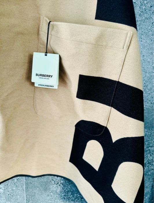 Burberry - ponczo