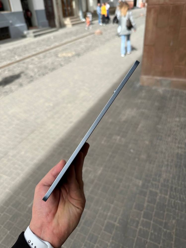 Apple iPad Air 2020 4th 10,9’ 256гб Sky Blue Silver LTE в ідеалі